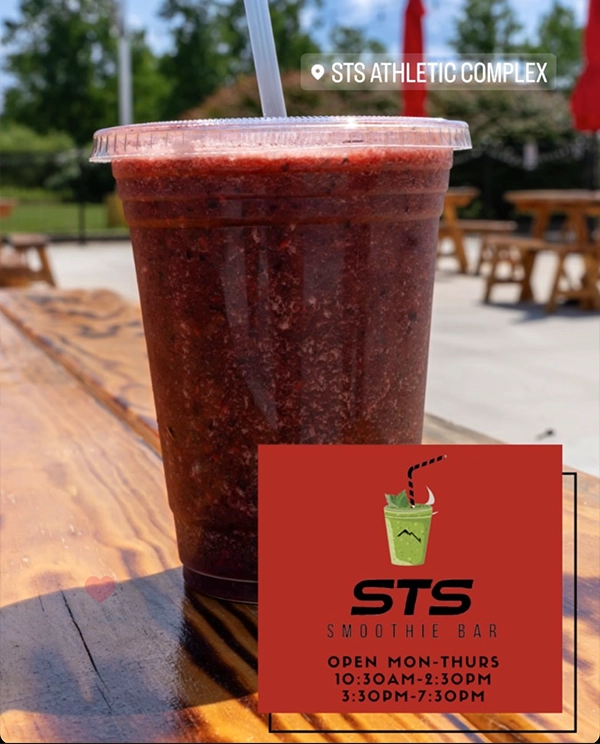 STS_SmoothieBar_2 STS Smoothie Bar Image